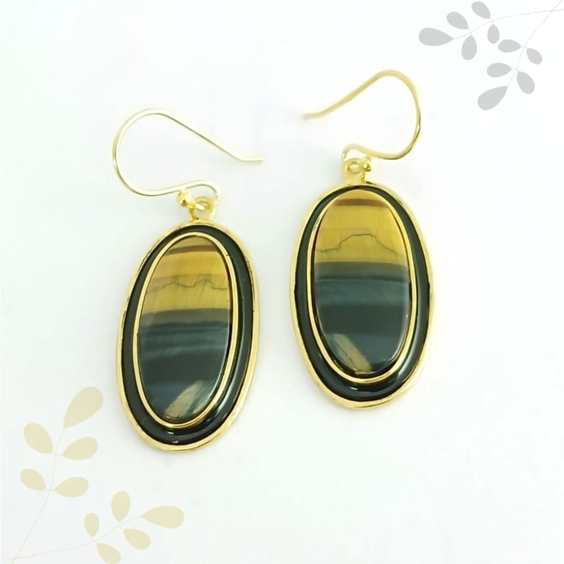 Tiger's Eye Silver Earring With Black Enamel