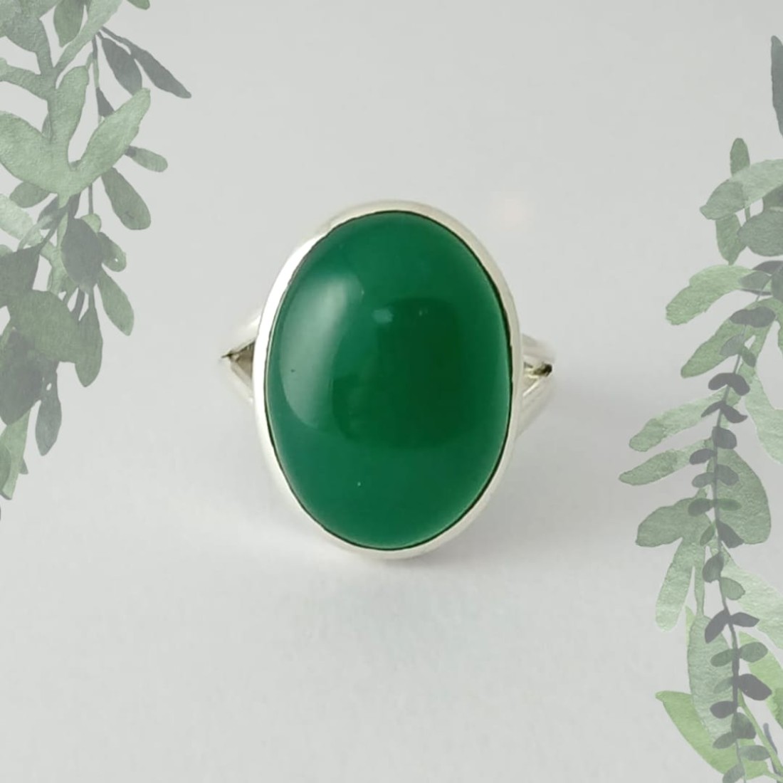 Round  Green Onyx Silver Ring